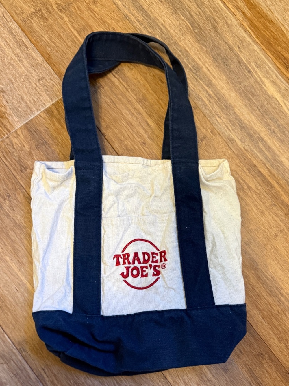 Trader Joe’s Mini Tote Navy Small Grocery Shopping Bag Tan Logo Great condition
